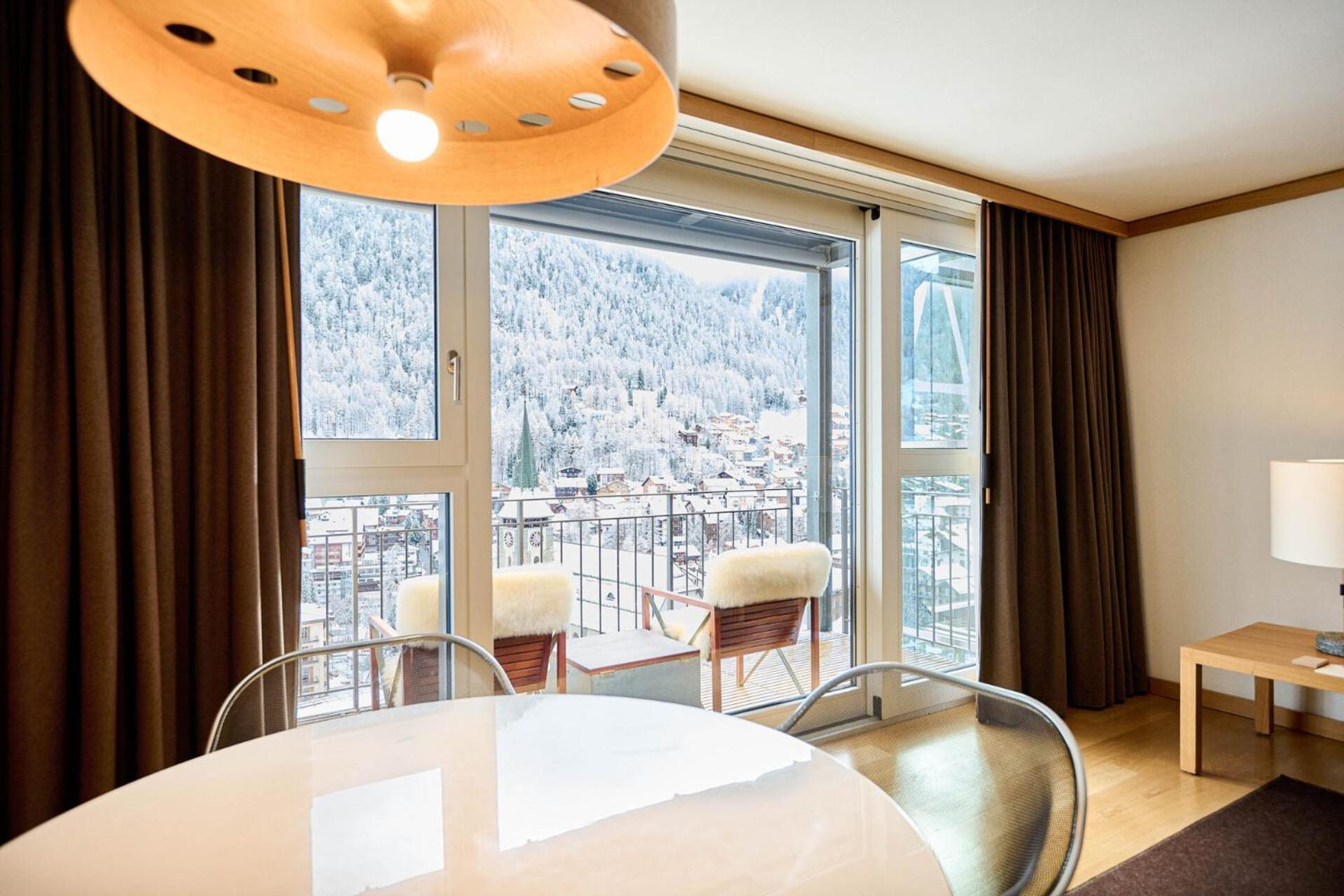 The Omnia Hotel Zermatt Bagian luar foto