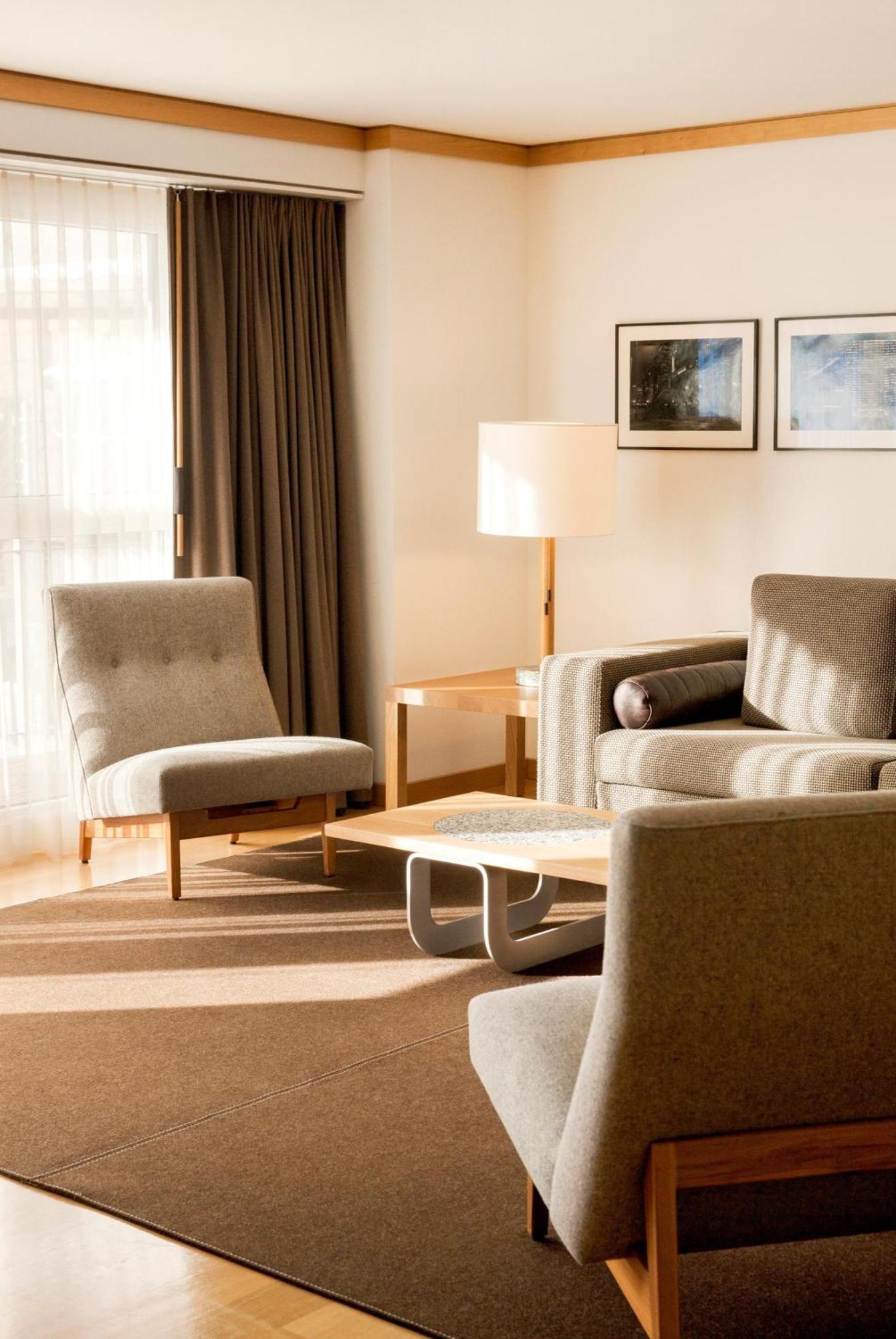 The Omnia Hotel Zermatt Bagian luar foto