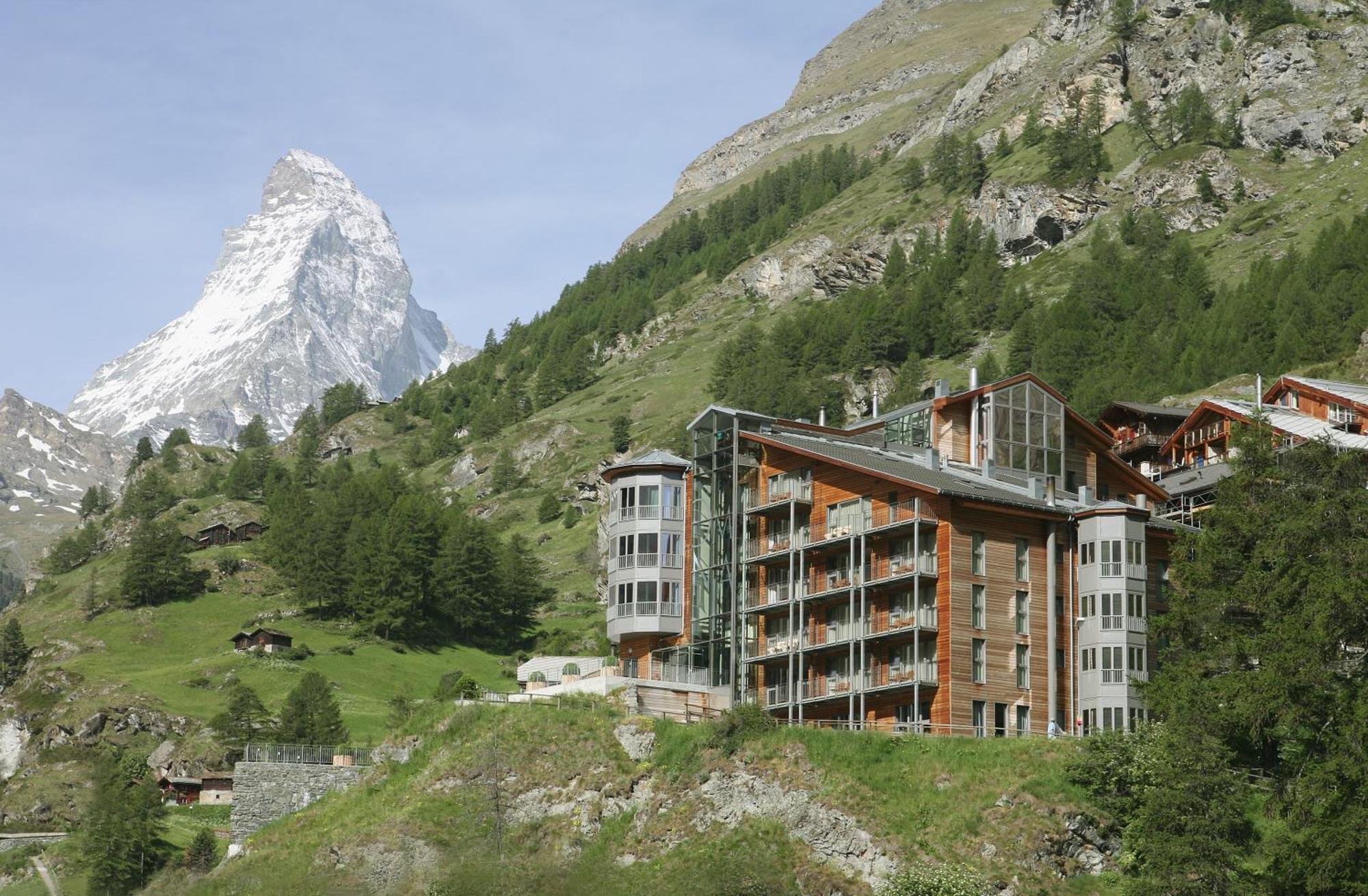 The Omnia Hotel Zermatt Bagian luar foto