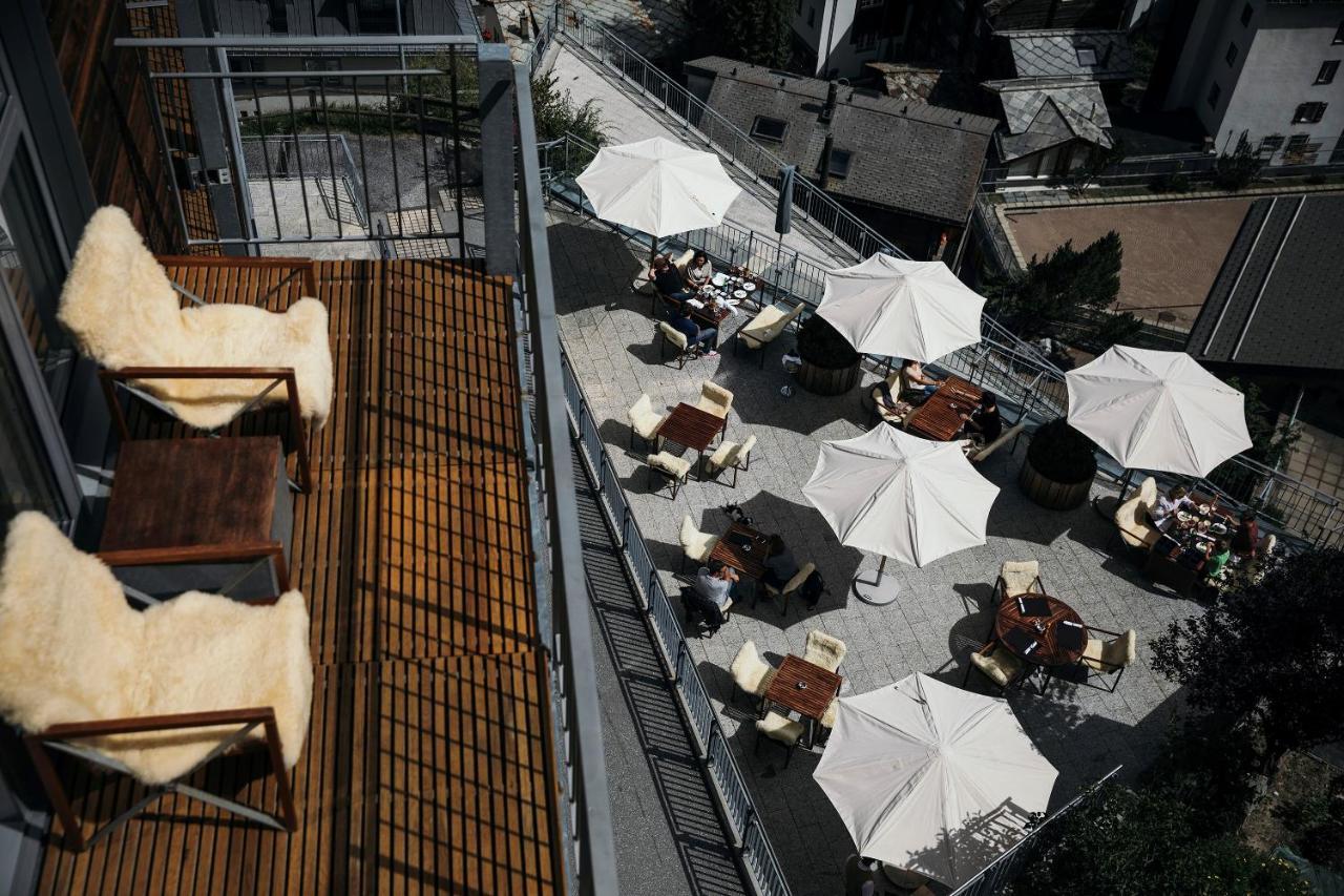 The Omnia Hotel Zermatt Bagian luar foto